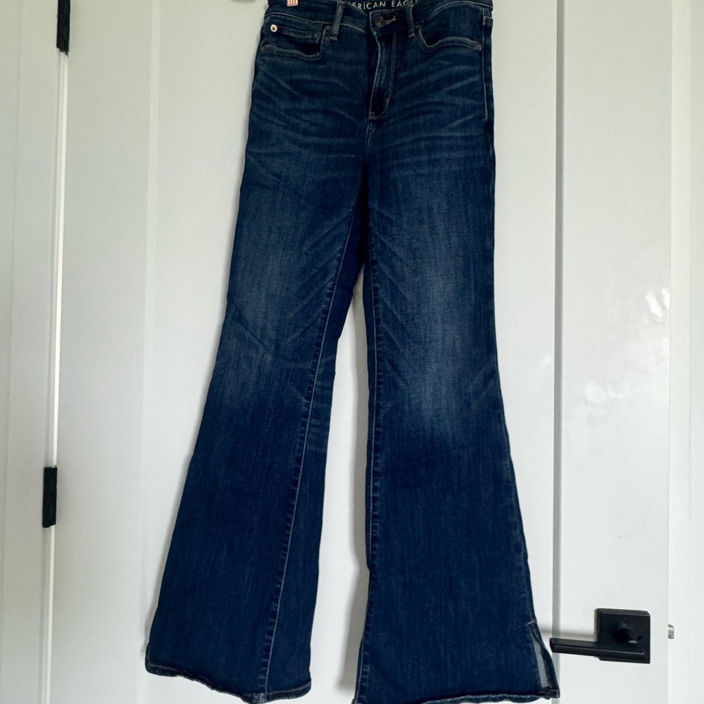American Eagle Outfitters Indigo Flare Jeans next level stretch 4r